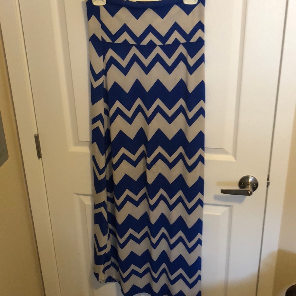 Blue/cream maxi skirt